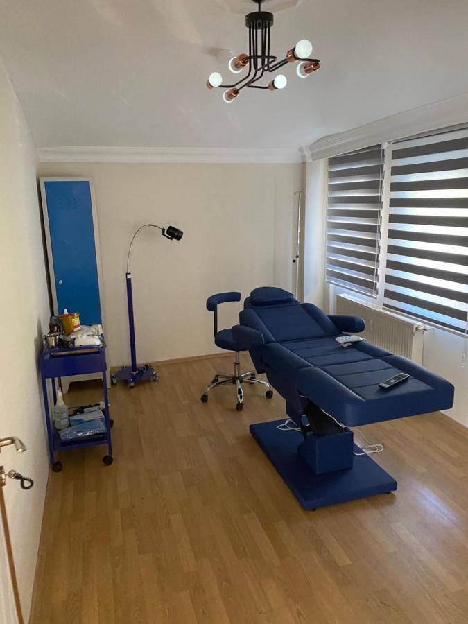 Beauty Palace Clinic Beylikduzu Estetik บูยูกเชกเมเช ภายนอก รูปภาพ